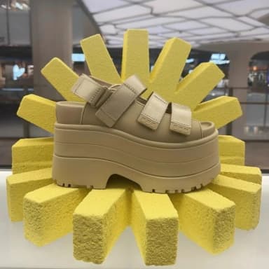 Thick-soled, High-raised, Toe-exposed, Backheel Strap, Fashionable, Versatile, Comfortable and Anti-slip Casual Women's Sandals