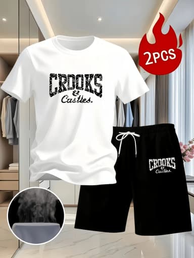 Men's set: Fashionable castles printed summer short-sleeved T-shirt paired with fashionable men's shorts for a casual look