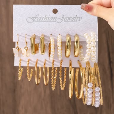 Elegant Imitation Pearl Hoop Earrings Retro Acrylic Butterfly Pendant Geometric Metal Circular Earring Women Trend Party Jewelry