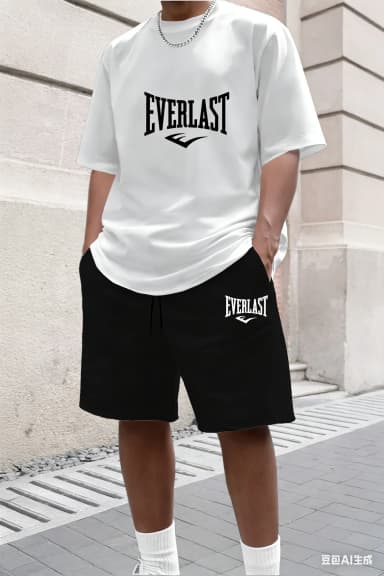 Men's summer T-shirt and shorts set men's breathable sportswear set casual and fashionable short-sleeved T-shirt set